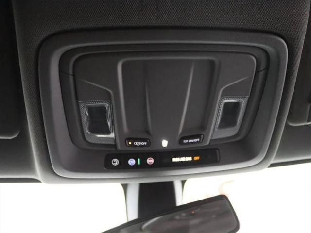 2021 Chevrolet Silverado 1500 4WD Crew Cab Short Bed LT