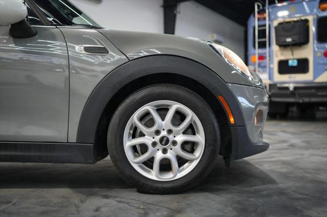 2019 MINI Hardtop Cooper