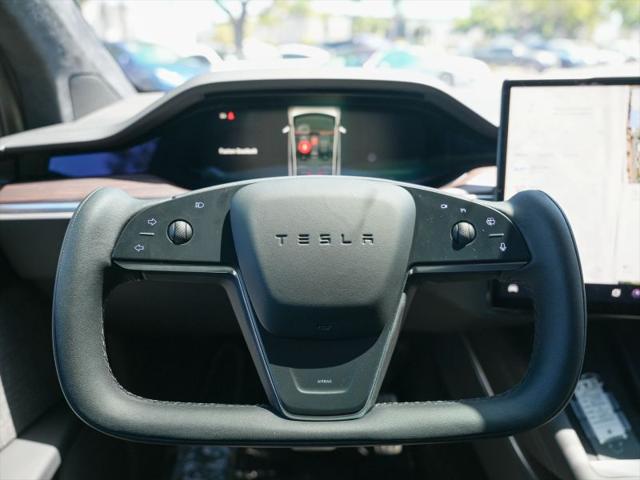 2024 Tesla Model X Long Range