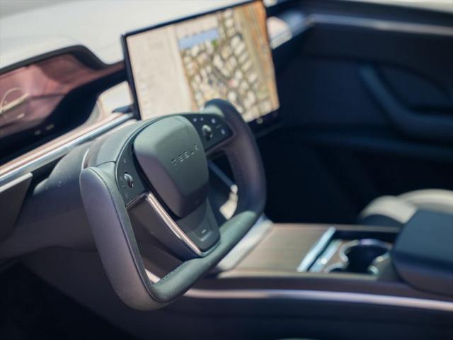 2024 Tesla Model X Long Range