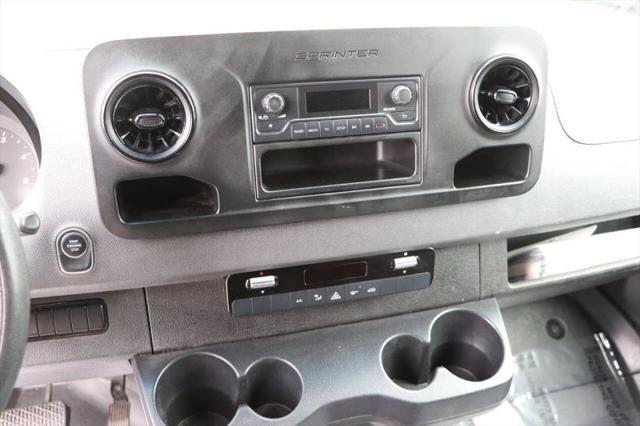 2020 Freightliner Sprinter Base