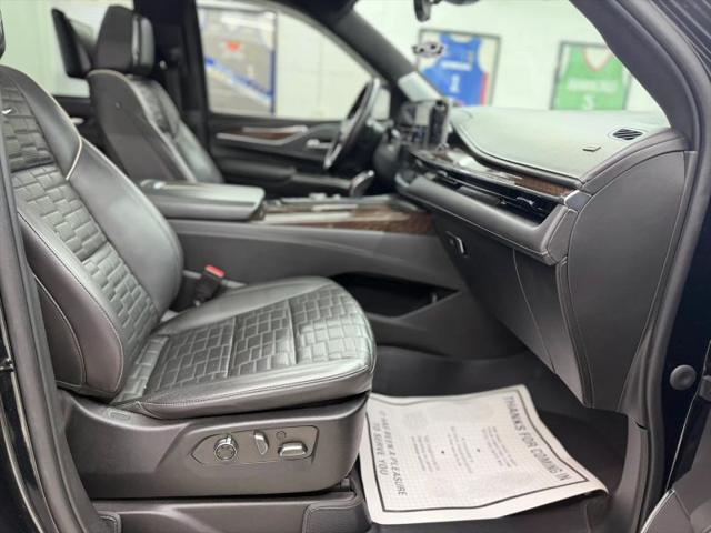2022 Cadillac Escalade ESV 4WD Sport Platinum