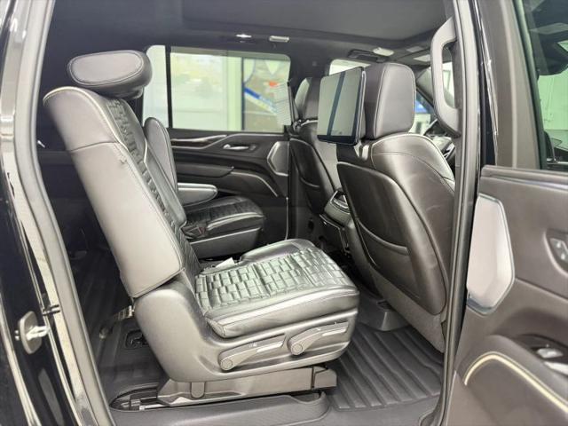 2022 Cadillac Escalade ESV 4WD Sport Platinum