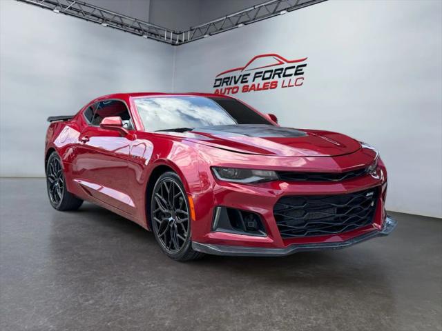 2022 Chevrolet Camaro RWD Coupe LT1
