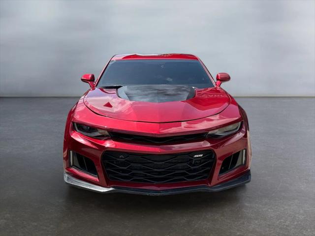 2022 Chevrolet Camaro RWD Coupe LT1