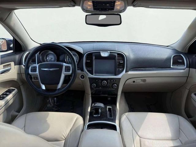 2014 Chrysler 300 300