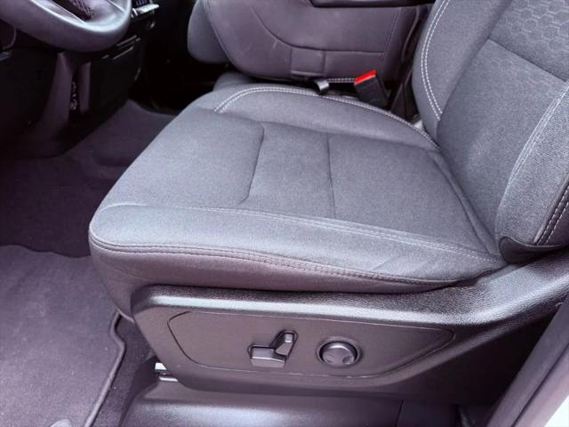 2025 Ram 1500 Lone Star Crew Cab 4x4 5'7" Box