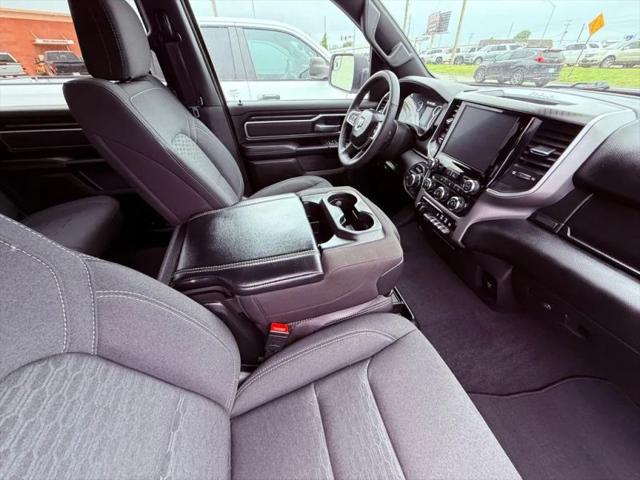 2025 Ram 1500 Lone Star Crew Cab 4x4 5'7" Box