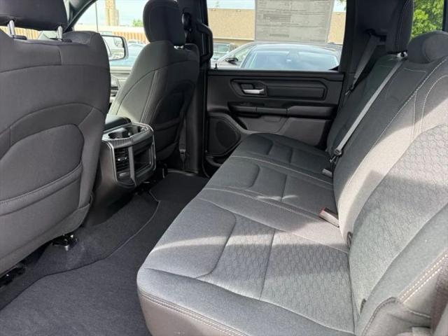 2026 Ram 1500 Express Crew Cab 4x4 5'7" Box