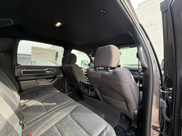 2026 Ram 1500 Express Crew Cab 4x4 5'7" Box