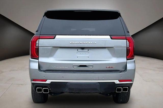 2025 GMC Yukon 4WD Denali