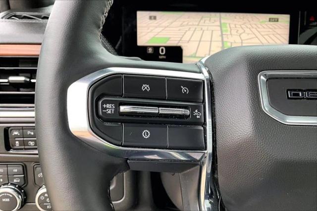 2025 GMC Yukon 4WD Denali