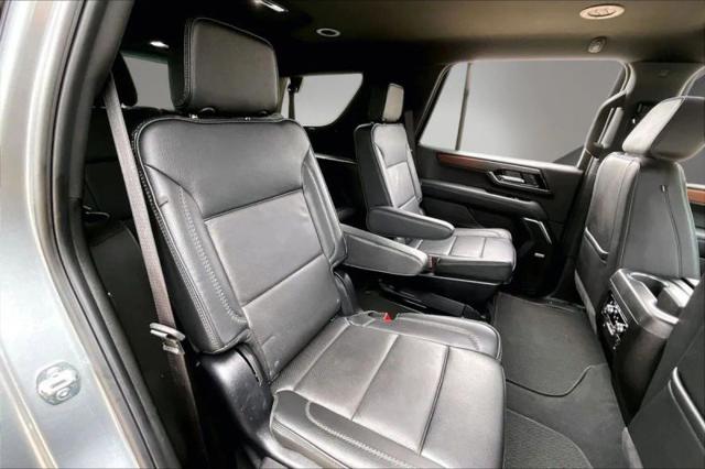 2025 GMC Yukon 4WD Denali
