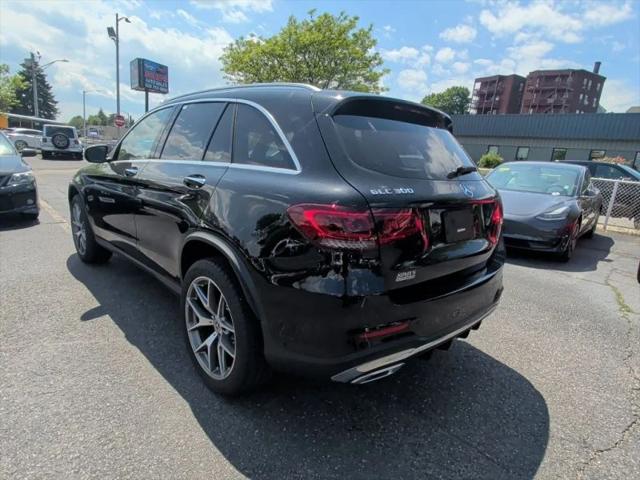 2022 Mercedes-Benz GLC 4MATIC SUV