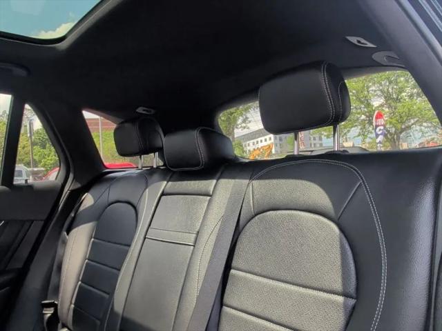 2022 Mercedes-Benz GLC 4MATIC SUV