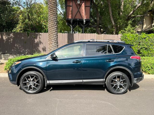 2018 Toyota RAV4 SE