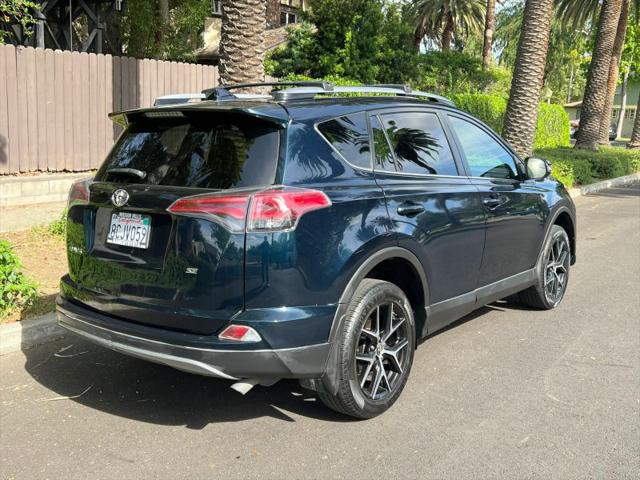 2018 Toyota RAV4 SE