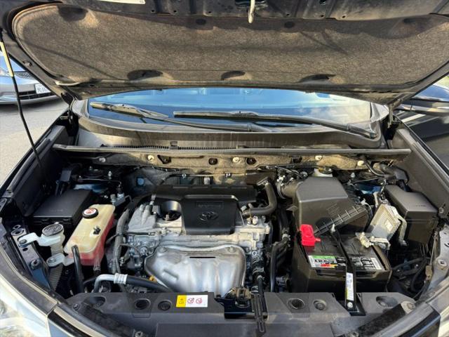 2018 Toyota RAV4 SE