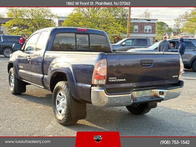2013 Toyota Tacoma Base