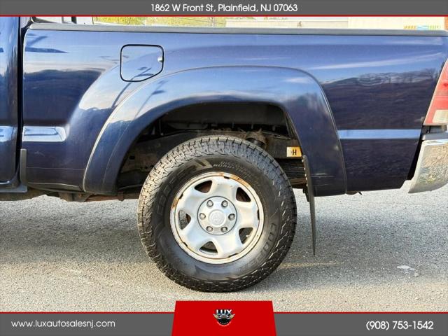2013 Toyota Tacoma Base