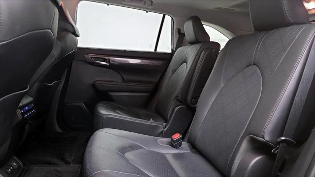 2020 Toyota Highlander Platinum