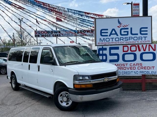 2016 Chevrolet Express LT