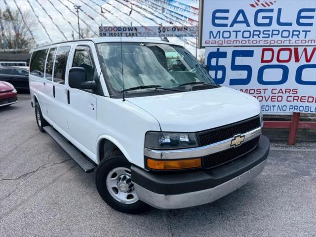 2016 Chevrolet Express LT