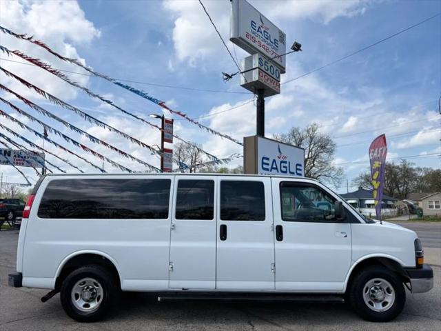 2016 Chevrolet Express LT