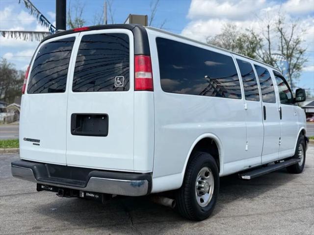 2016 Chevrolet Express LT