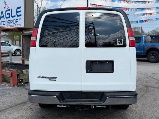 2016 Chevrolet Express LT