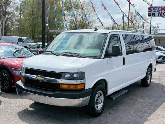 2016 Chevrolet Express LT