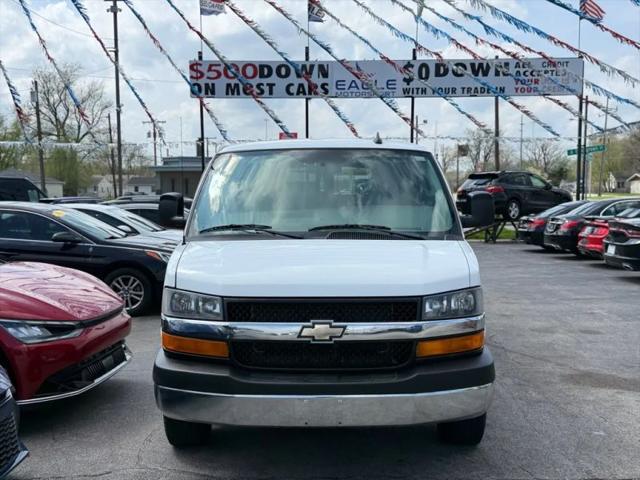 2016 Chevrolet Express LT