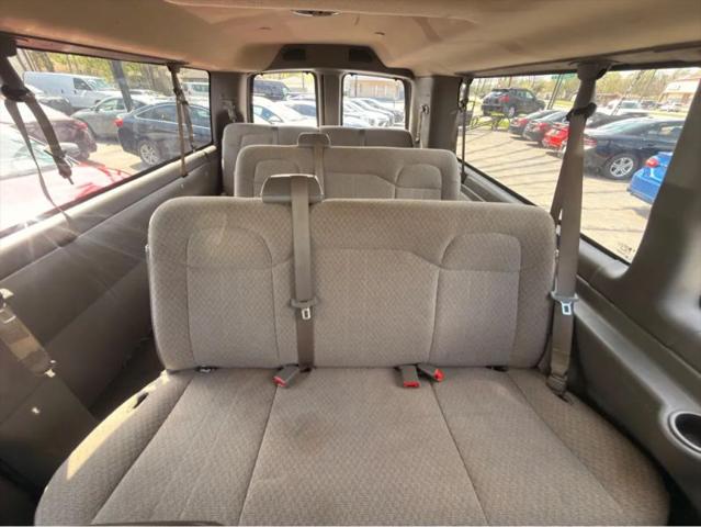 2016 Chevrolet Express LT