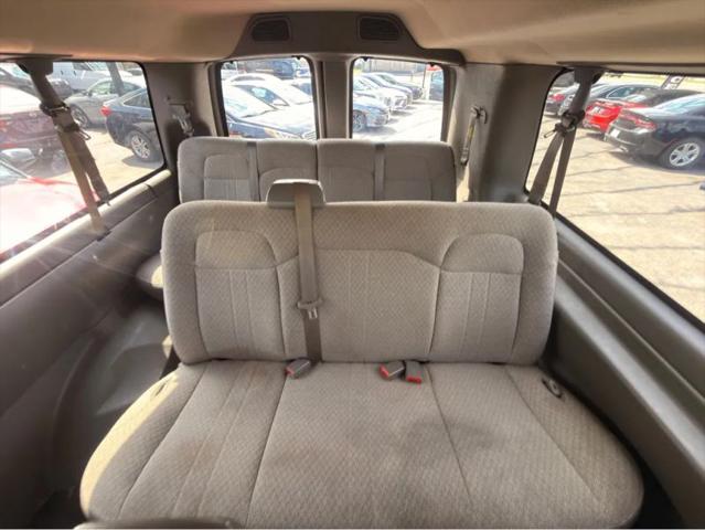 2016 Chevrolet Express LT