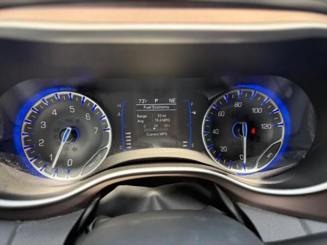 2023 Chrysler Voyager LX