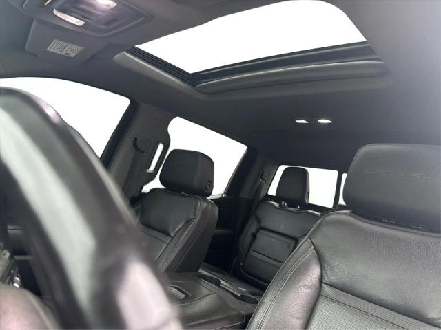 2020 GMC Sierra 1500 4WD Crew Cab Standard Box Denali
