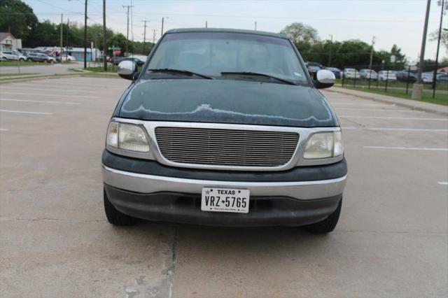 2002 Ford F-150 Base