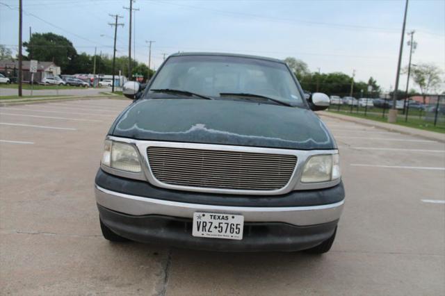 2002 Ford F-150 Base