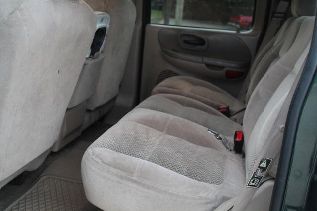 2002 Ford F-150 Base