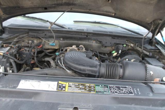 2002 Ford F-150 Base