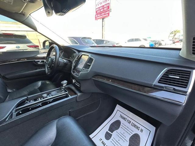 2019 Volvo XC90 T5 Momentum