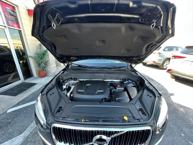 2019 Volvo XC90 T5 Momentum