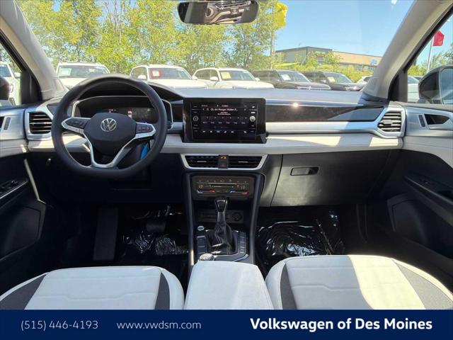 2026 Volkswagen Taos SE