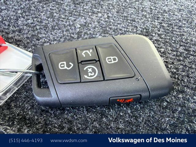 2026 Volkswagen Taos SE