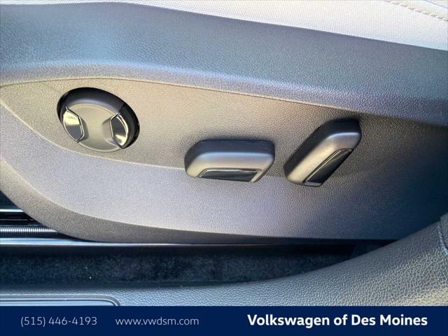 2026 Volkswagen Taos SE