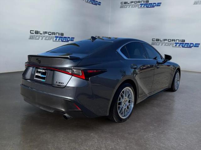 2021 Lexus IS 300 300
