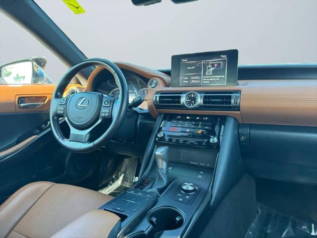 2021 Lexus IS 300 300