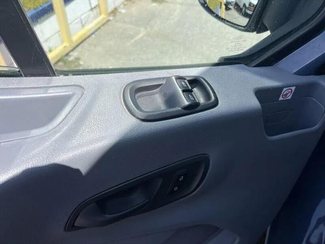 2019 Ford Transit Extended Length w/Sliding Side Door w/LWB