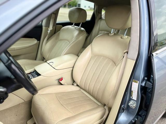 2016 INFINITI QX50 Base