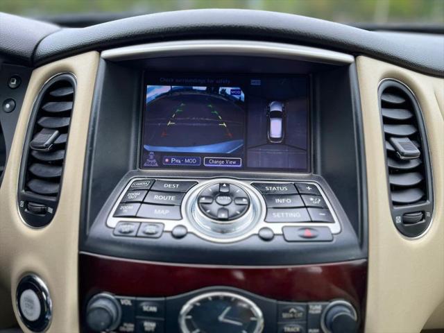2016 INFINITI QX50 Base